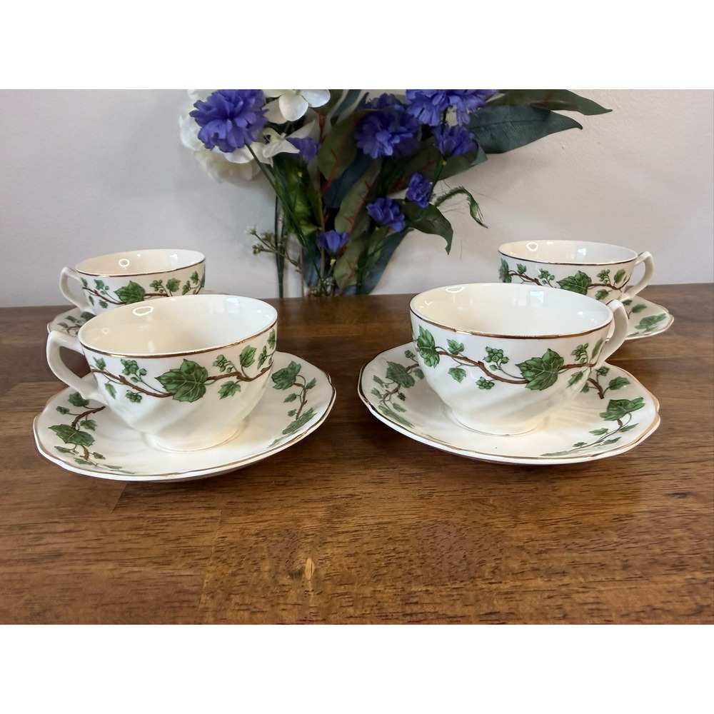 Johnson‎ Bros Bathurst Tea Cups Saucers Set Vintage Ivy Pattern England Teacups